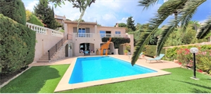 villa à la vente -   83120  SAINTE MAXIME, surface 213 m2 vente villa - UBI387963917